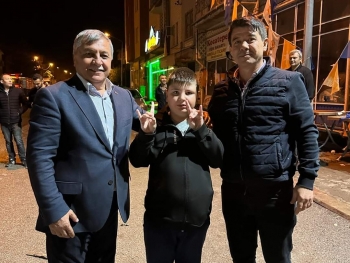 Allah;Birliğimizi, beraberliğimizi ve kardeşliğimizi daim eylesin inşallah.::*::