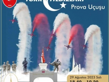 Türk Yıldızları Prova Uçuşu