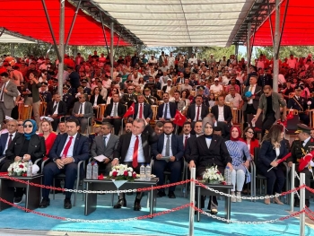 Zafere Giden Yol::*::